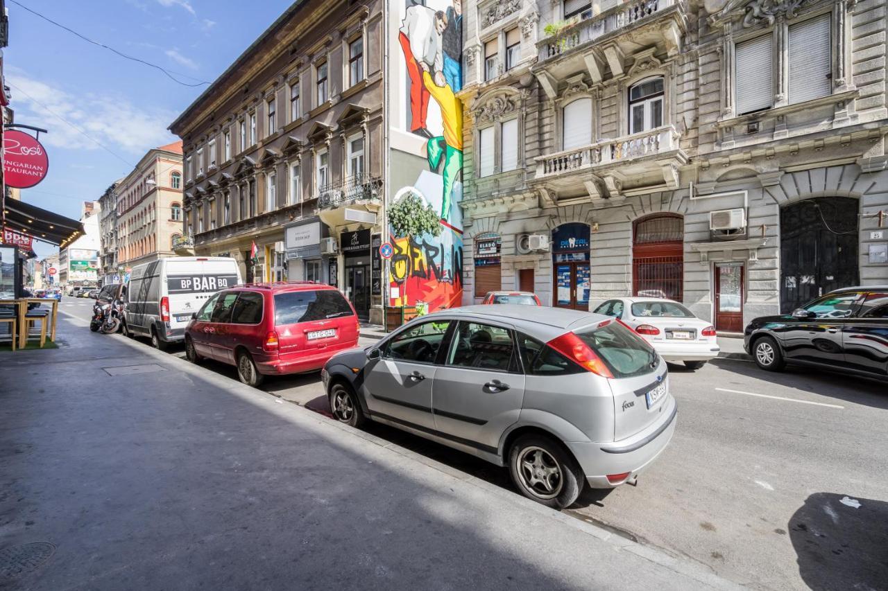 Bpr Robinia Downtown Apartment Budapest Exterior foto